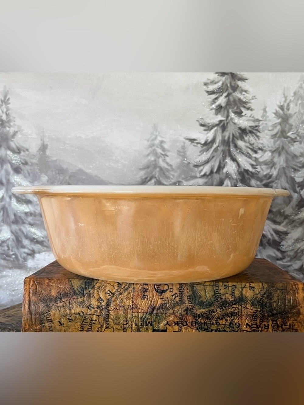 Vintage Fire King Peach Lustre 1.5 Qt Round Casserole Dish